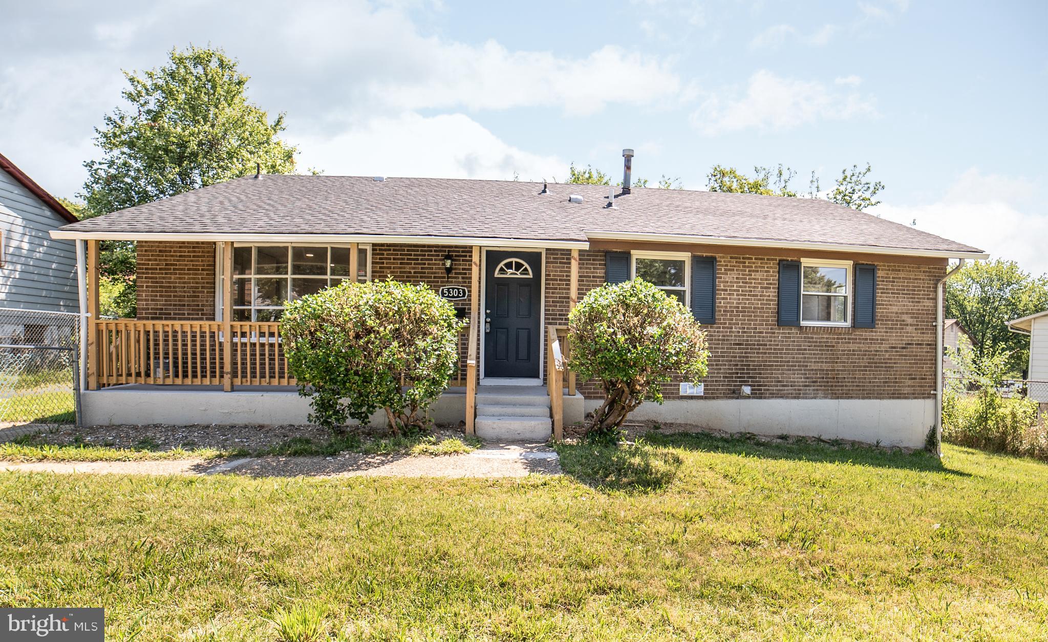 WHITFIELD WOODS - Residential