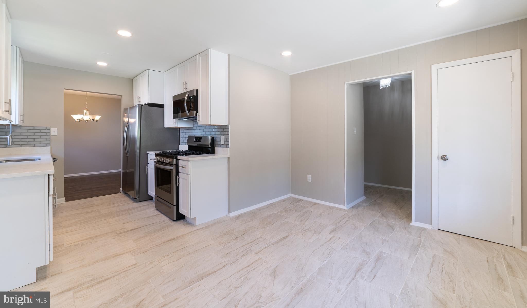 WHITFIELD WOODS - Residential