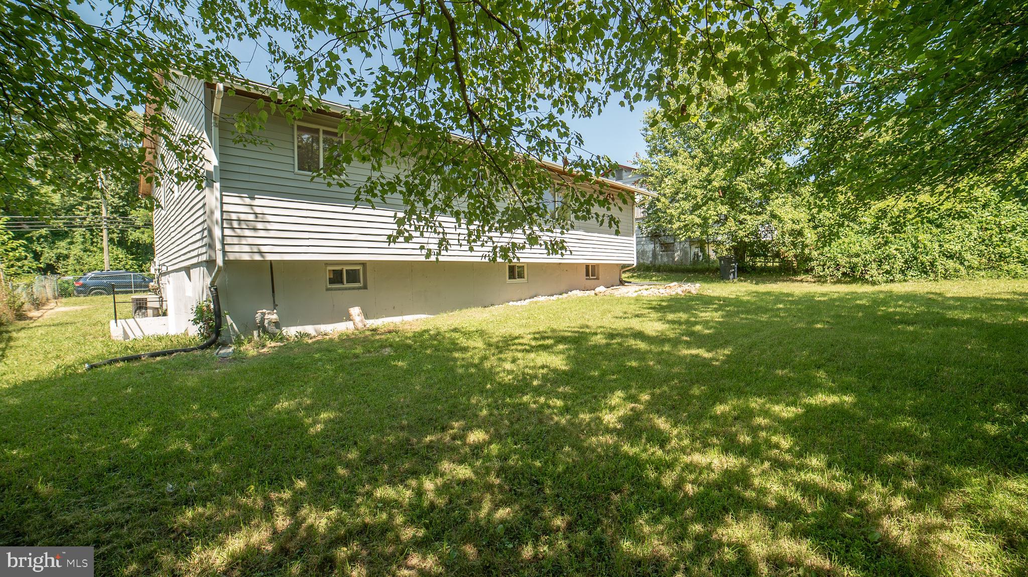 WHITFIELD WOODS - Residential