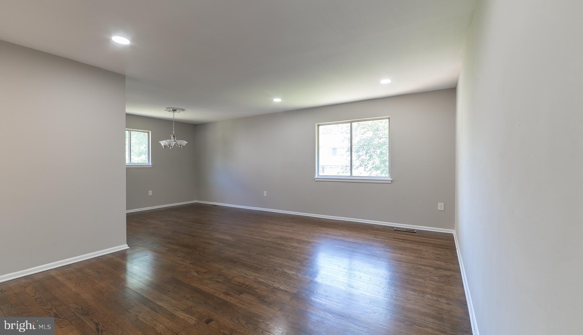 WHITFIELD WOODS - Residential