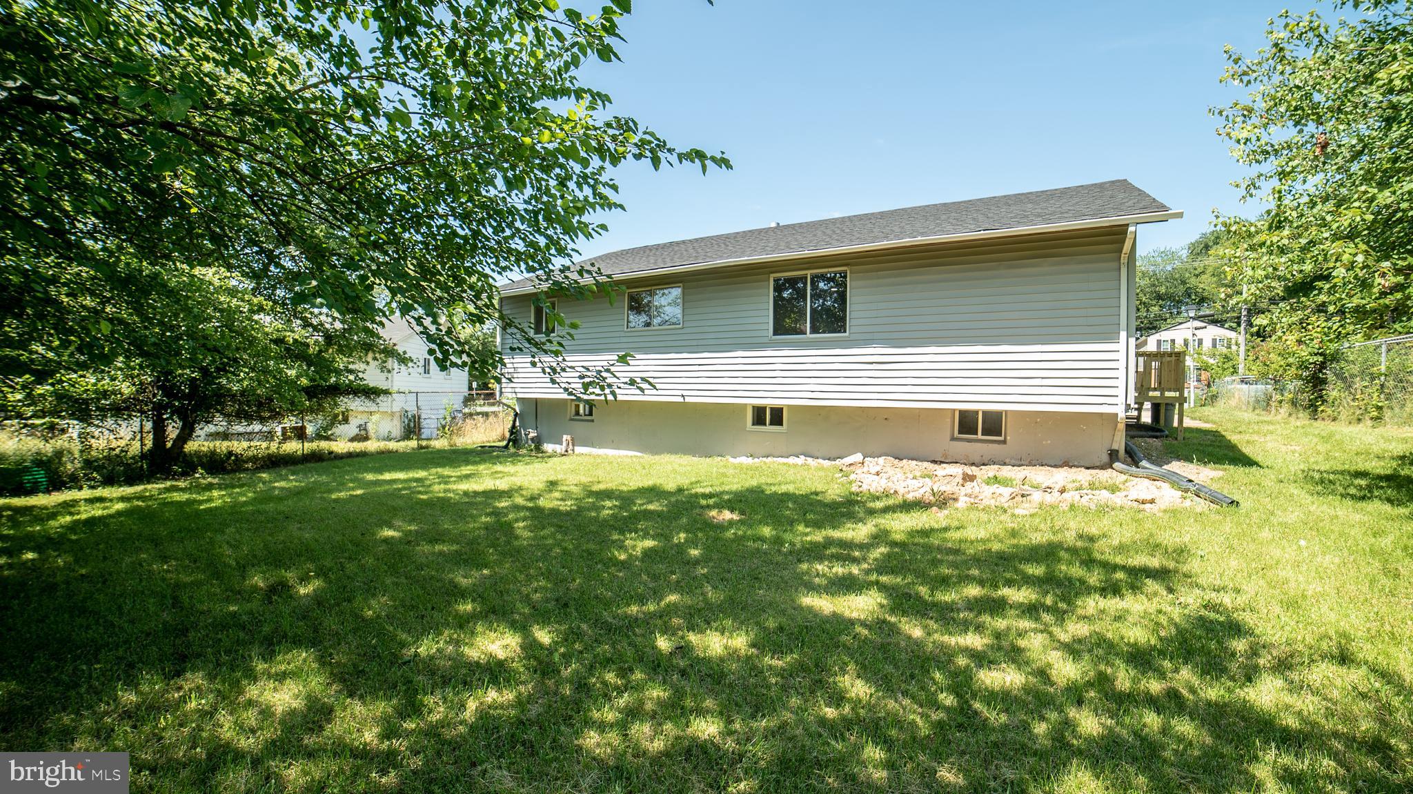 WHITFIELD WOODS - Residential