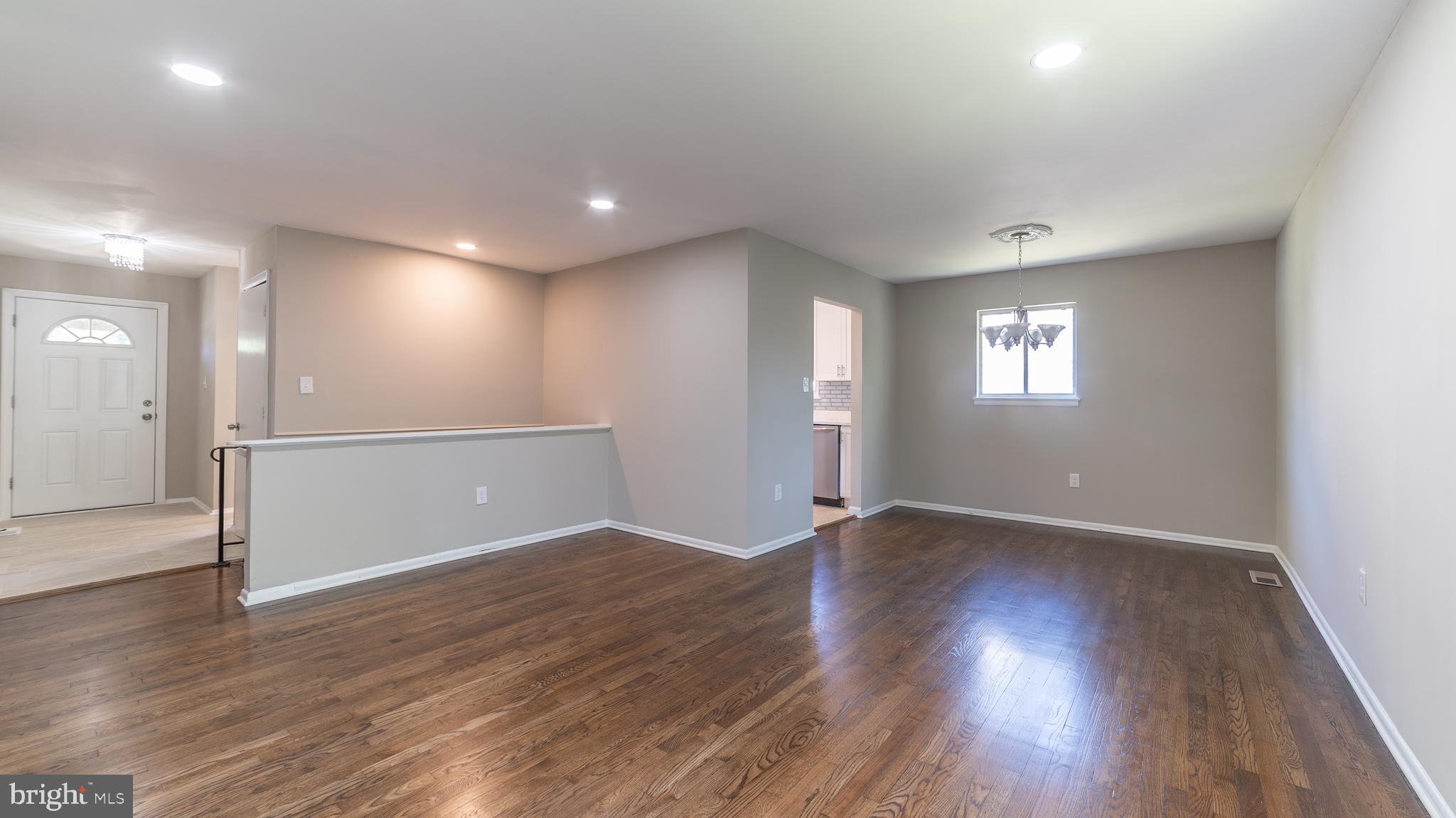 WHITFIELD WOODS - Residential