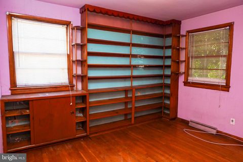 Tiny photo for 18 S Little Church Street, PETERSBURG, VA 23803 (MLS # VAPC2000194)