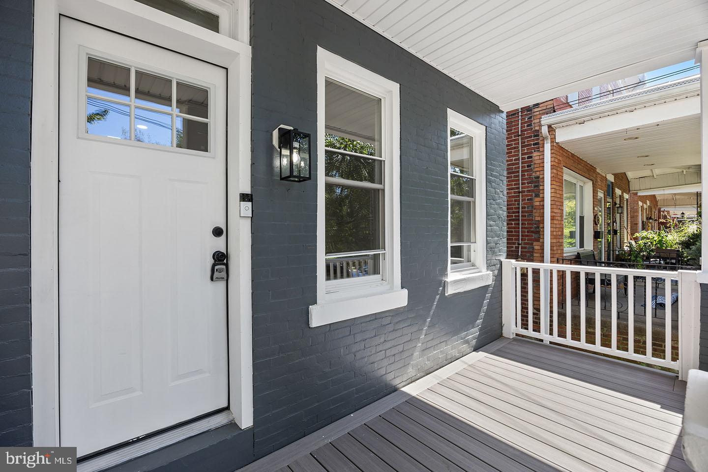 30 LINCOLN AVENUE