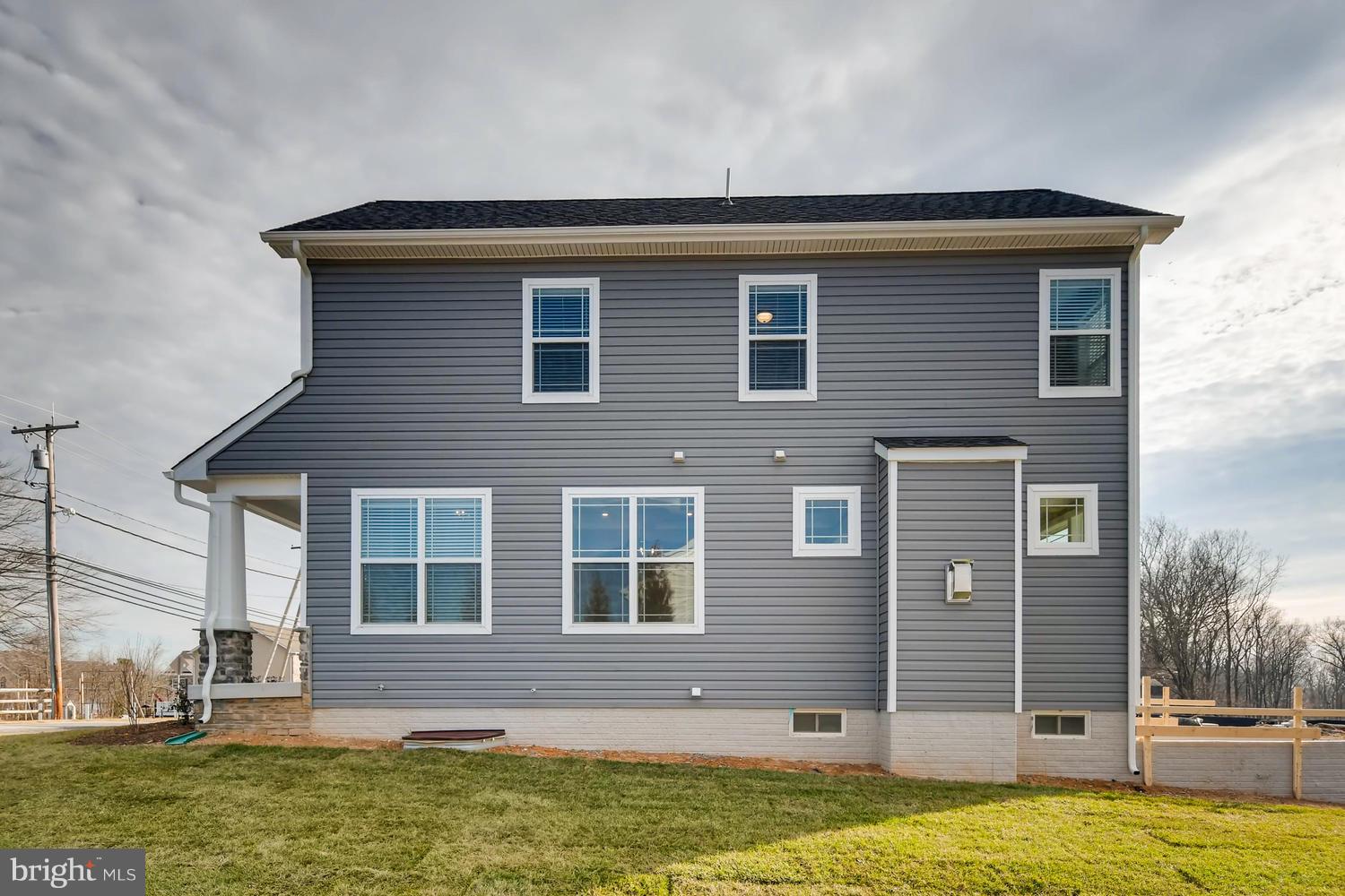 RIDGE VIEW - Residential