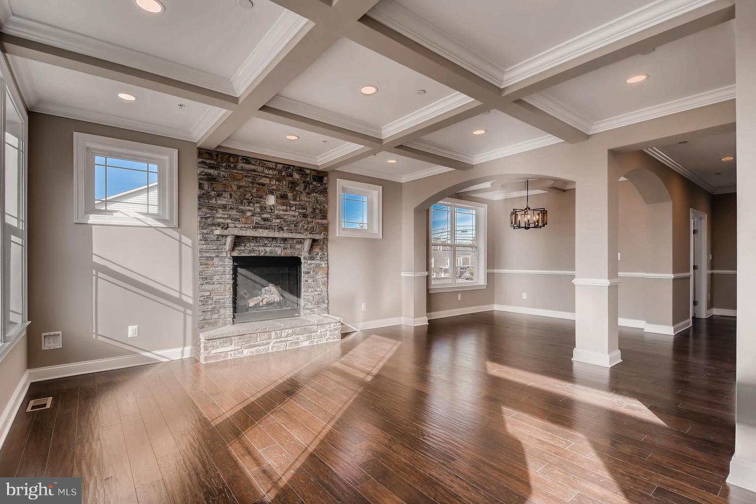 RIDGE VIEW - Residential