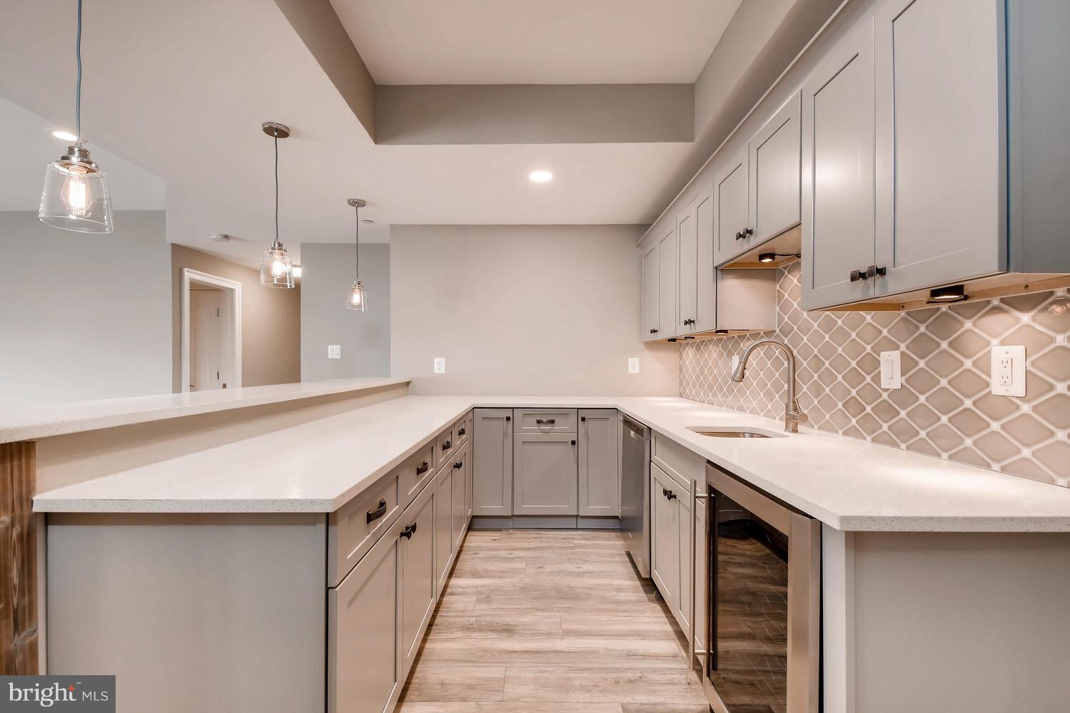 RIDGE VIEW - Residential