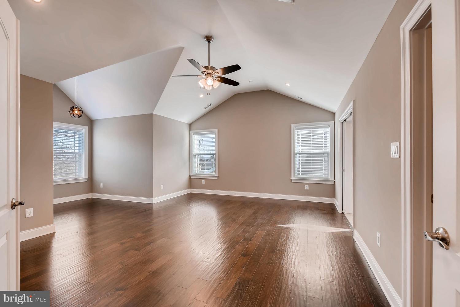 RIDGE VIEW - Residential