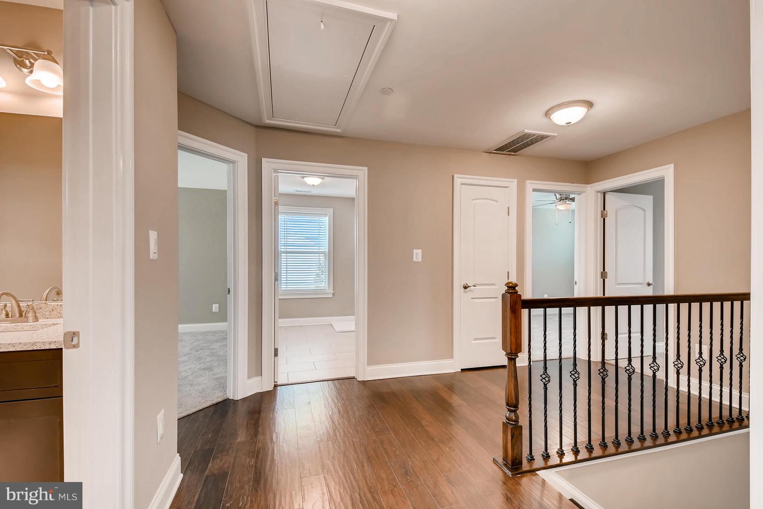 RIDGE VIEW - Residential