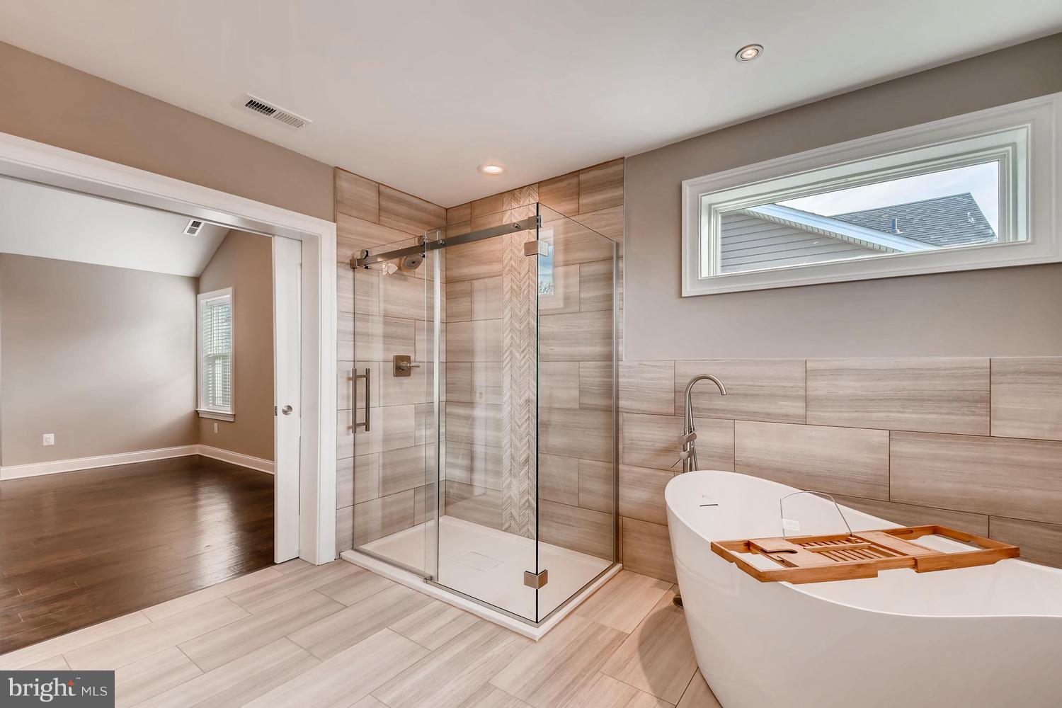 RIDGE VIEW - Residential