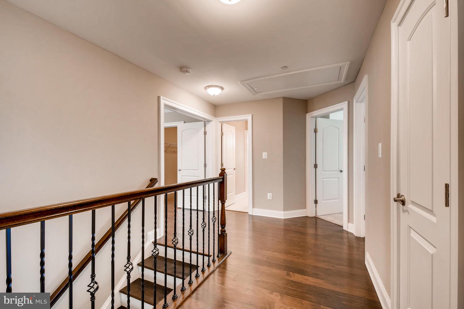 RIDGE VIEW - Residential