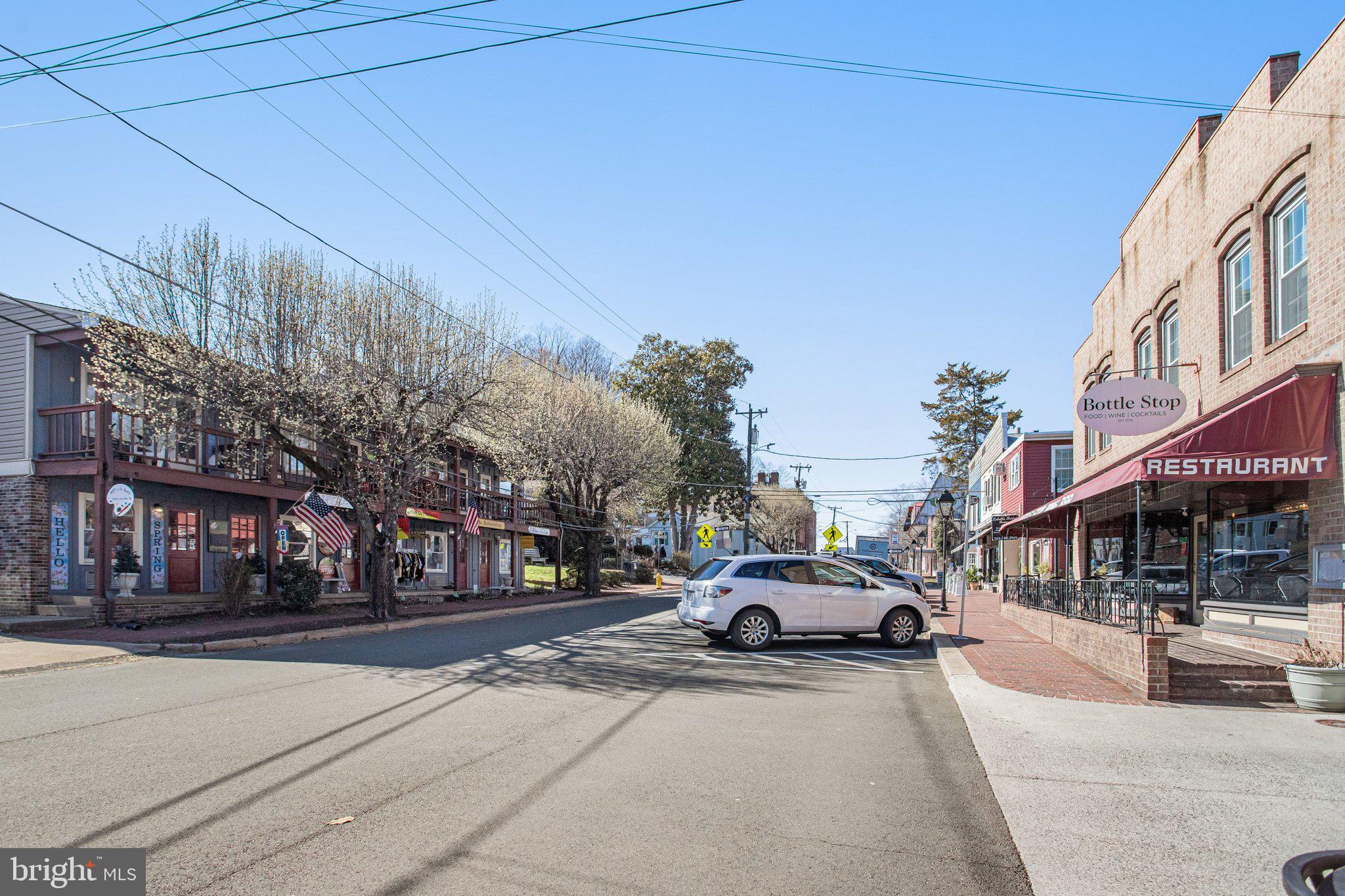 RIVER TERRACE - Residential
