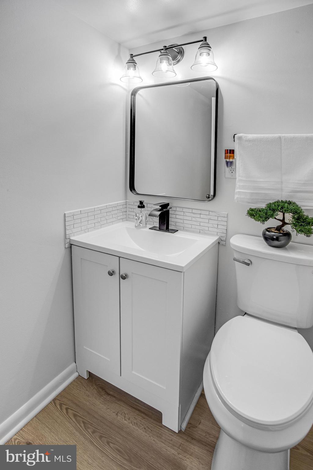 RIVER TERRACE - Residential