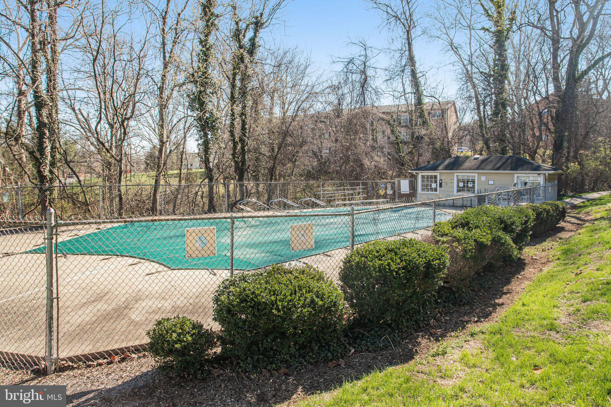 RIVER TERRACE - Residential