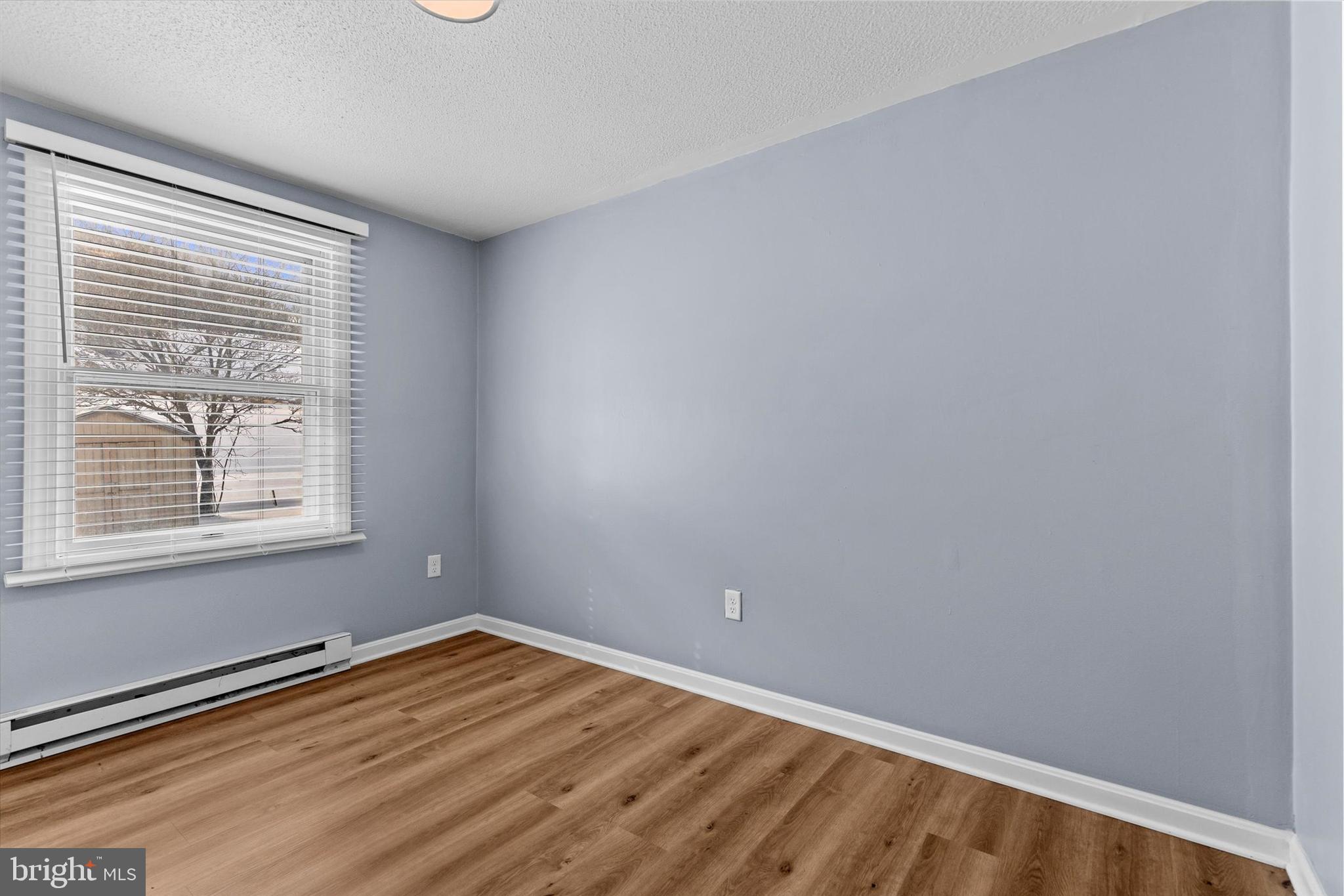 SHEFFIELD MANOR BLVD - Residential