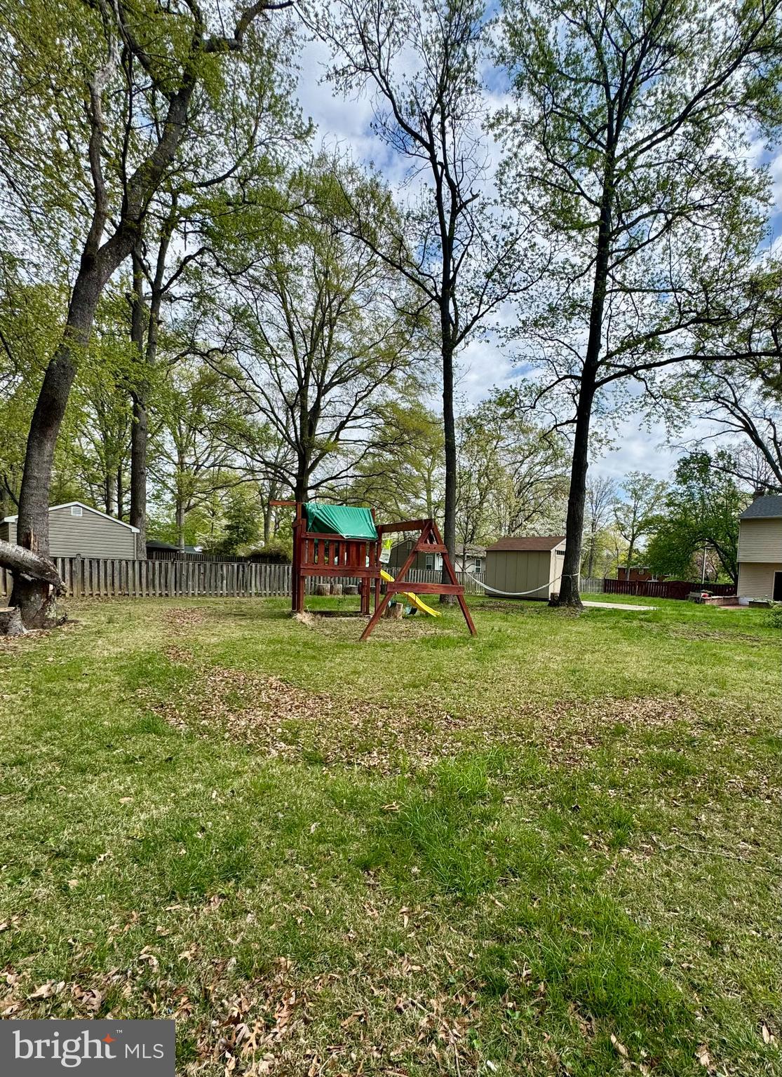 ACCO PARK - Residential Lease