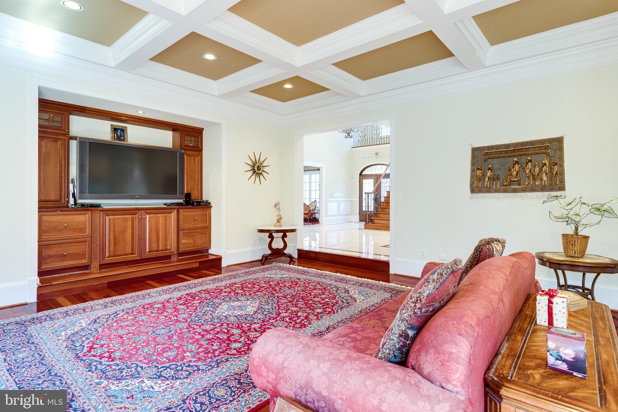 GEORGETOWN MANOR ESTATES - Residential