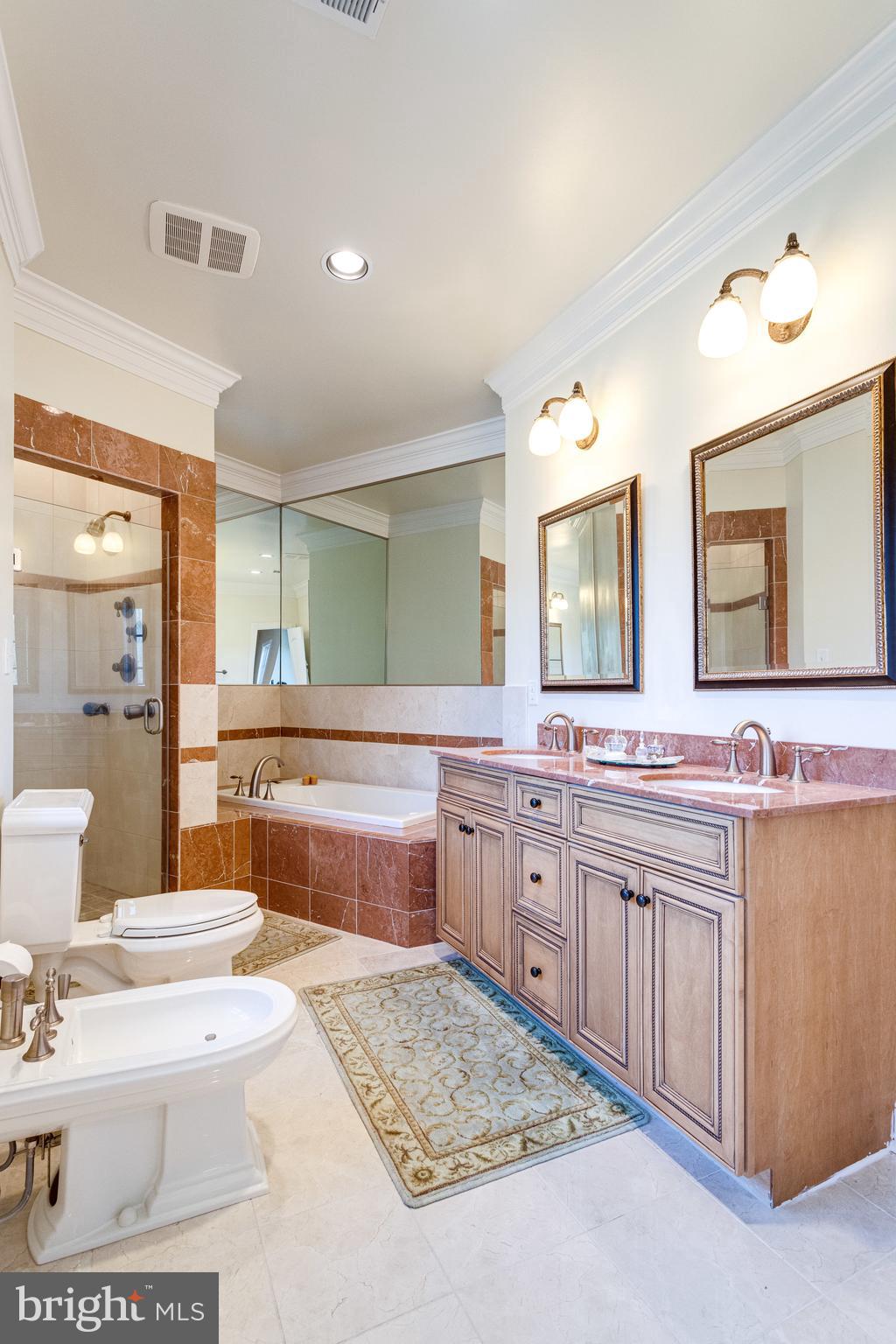 GEORGETOWN MANOR ESTATES - Residential