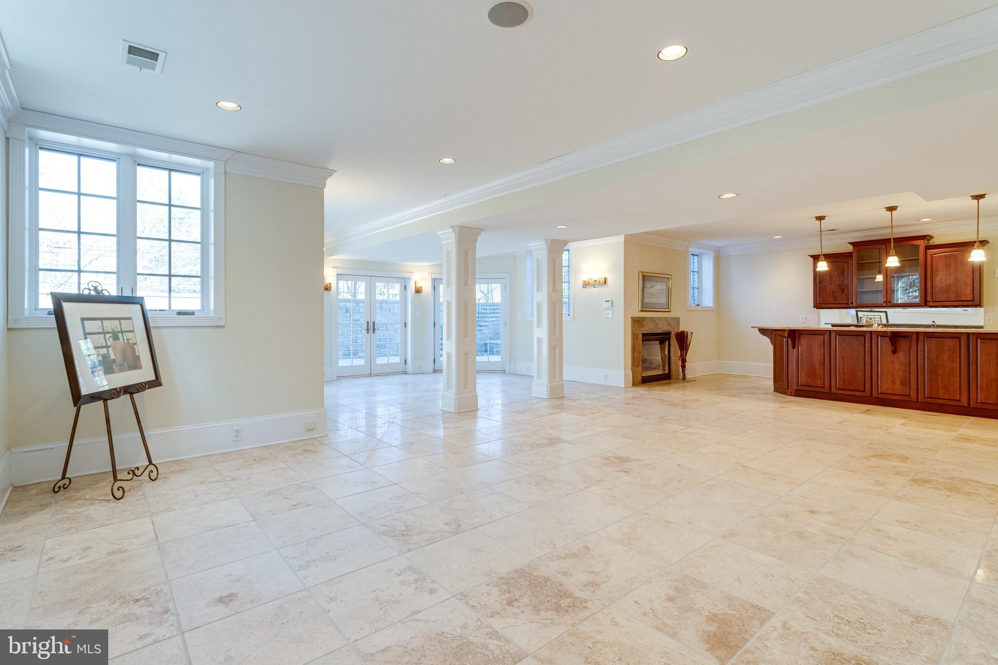 GEORGETOWN MANOR ESTATES - Residential