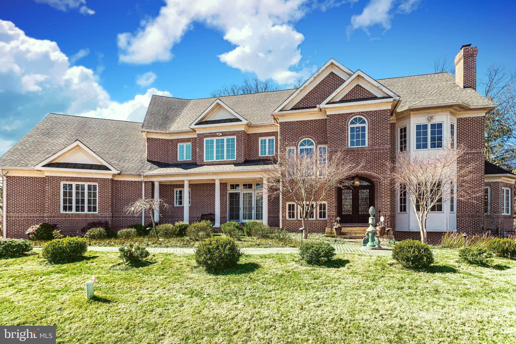 GEORGETOWN MANOR ESTATES - Residential