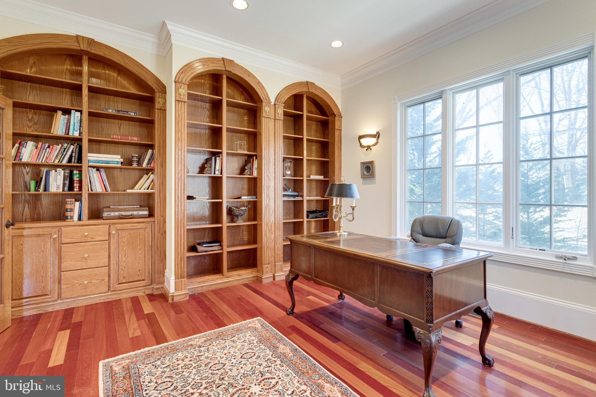 GEORGETOWN MANOR ESTATES - Residential