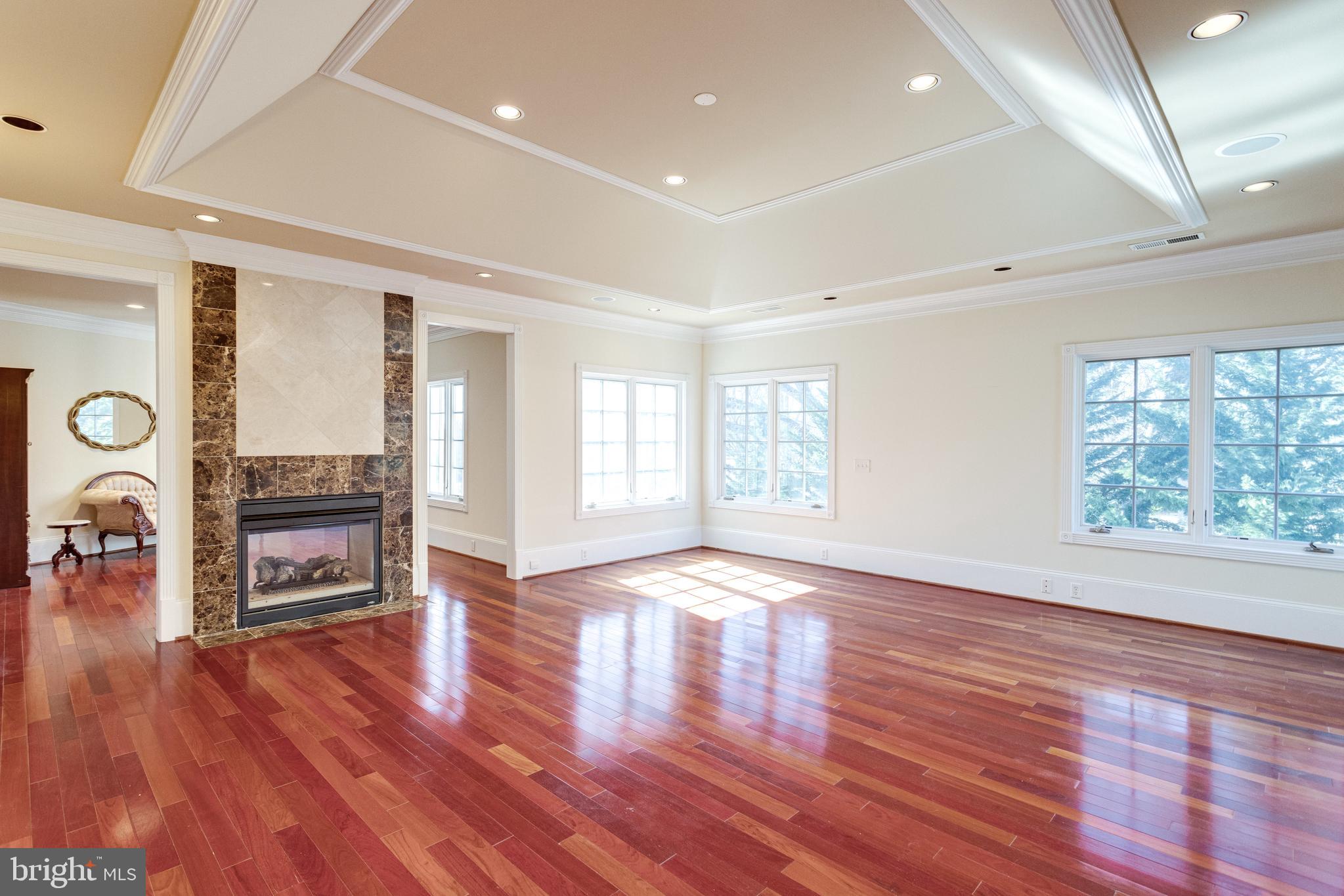 GEORGETOWN MANOR ESTATES - Residential