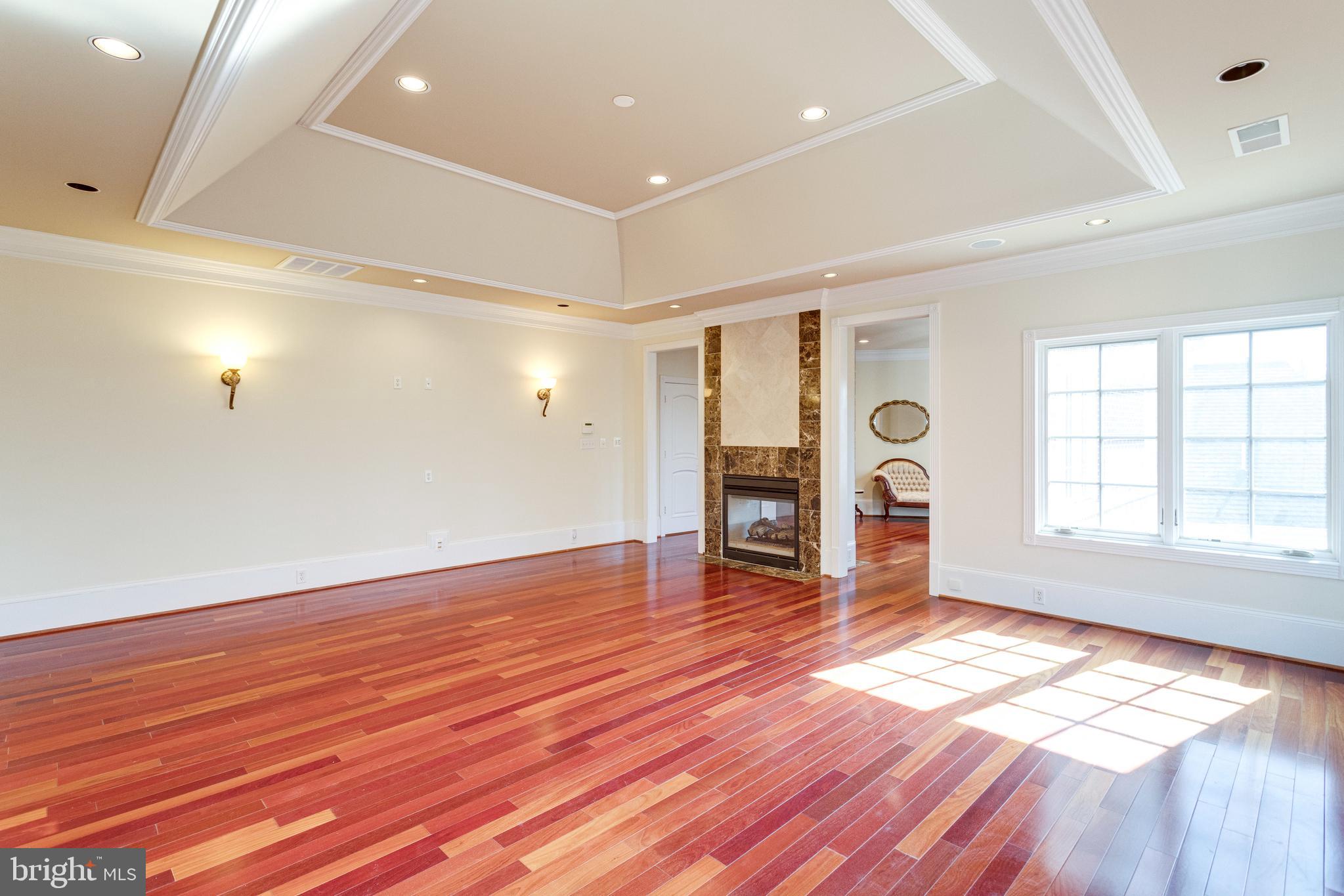 GEORGETOWN MANOR ESTATES - Residential