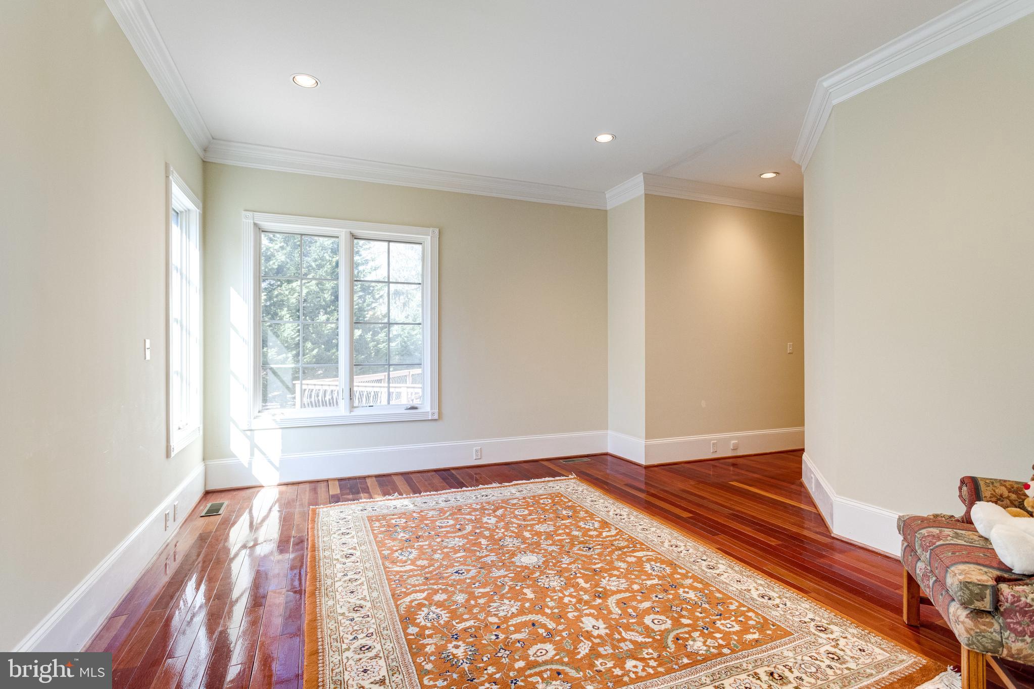 GEORGETOWN MANOR ESTATES - Residential