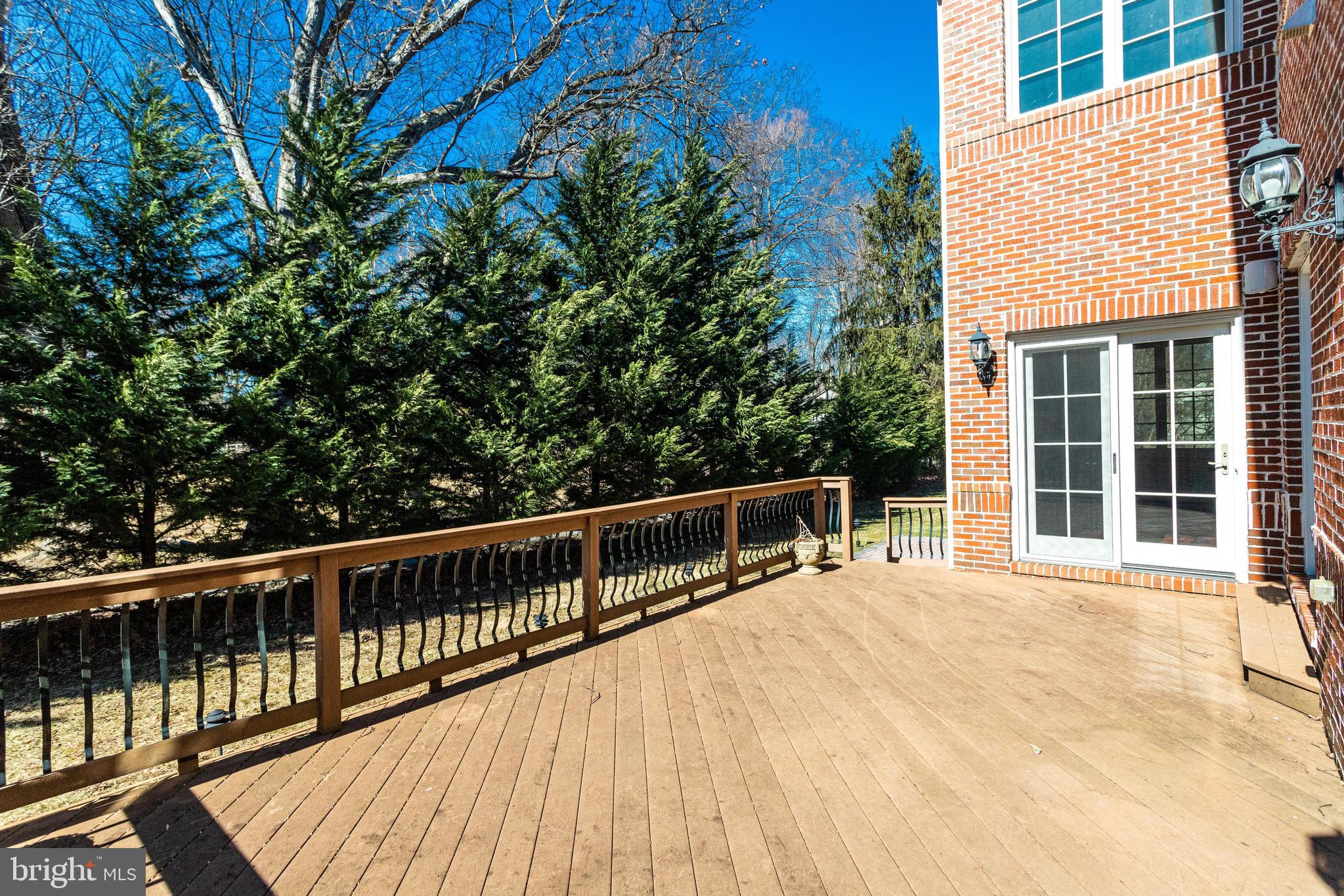 GEORGETOWN MANOR ESTATES - Residential