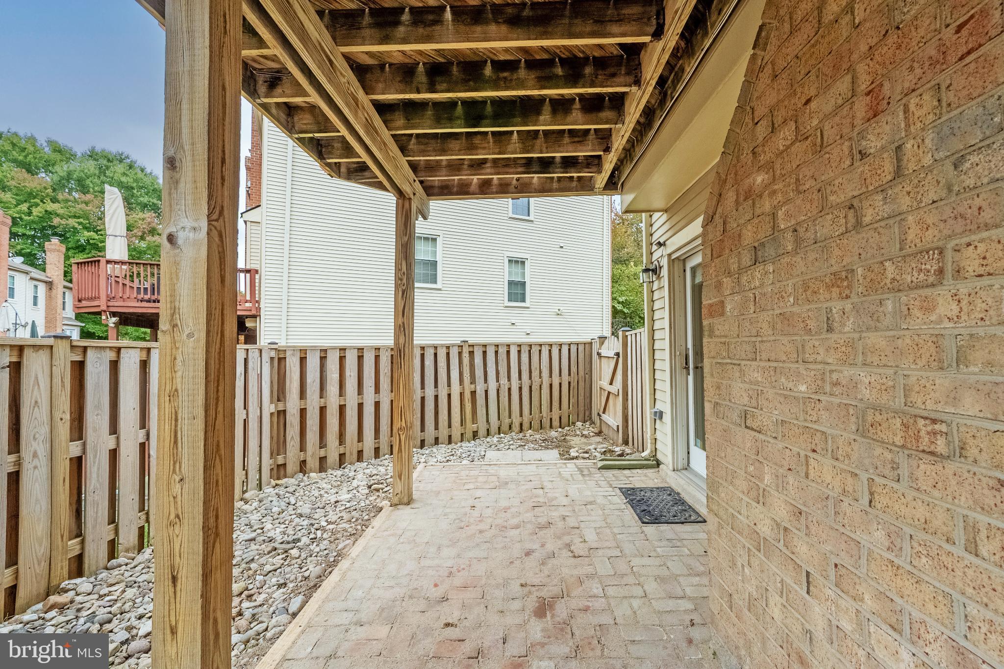 FAIR RIDGE - Residential