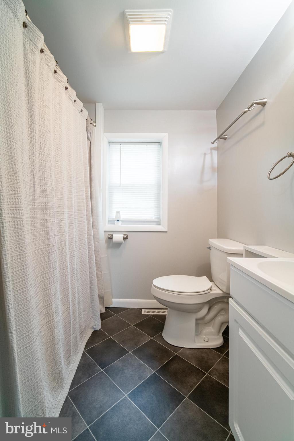 LOWER WINDSOR TWP - Residential