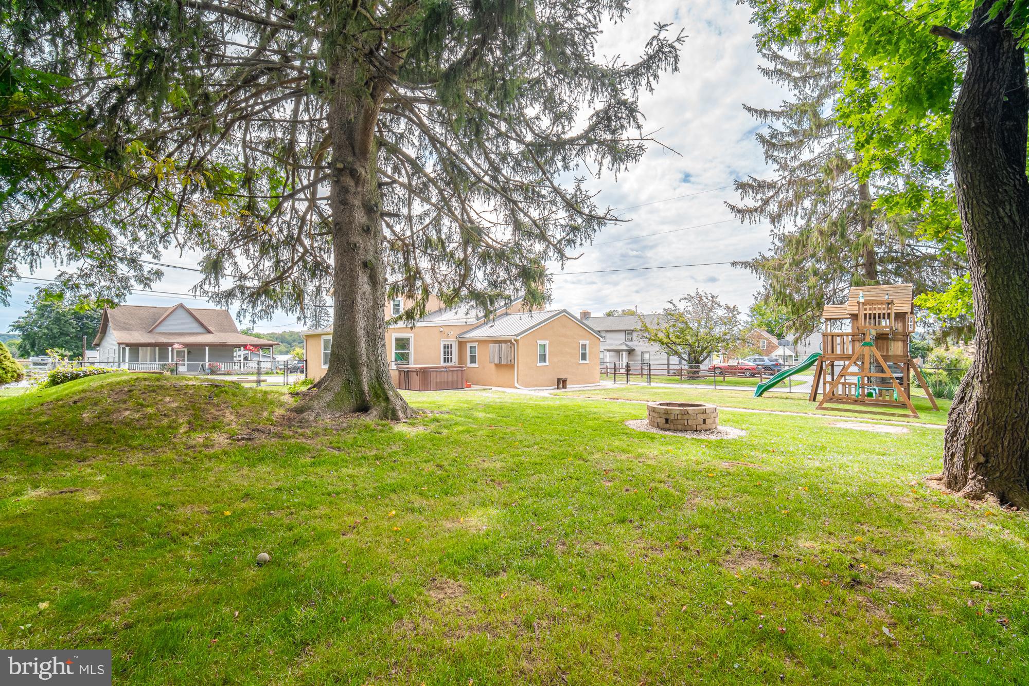 LOWER WINDSOR TWP - Residential