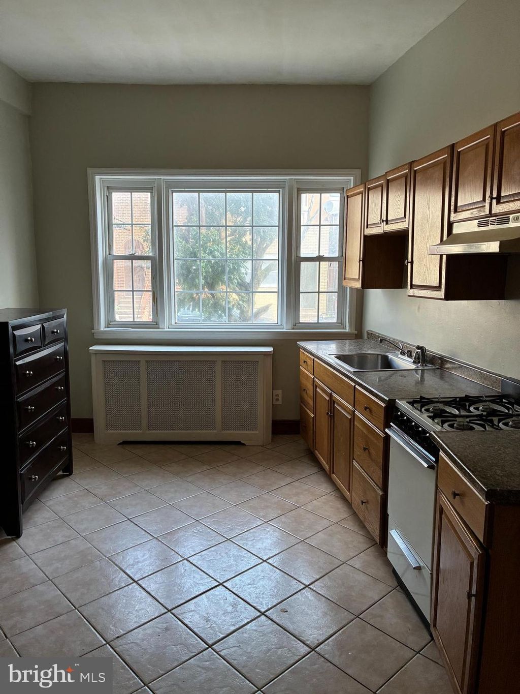 Photo of 1410 W Porter Street, PHILADELPHIA, PA 19145 (MLS # PAPH2512346)
