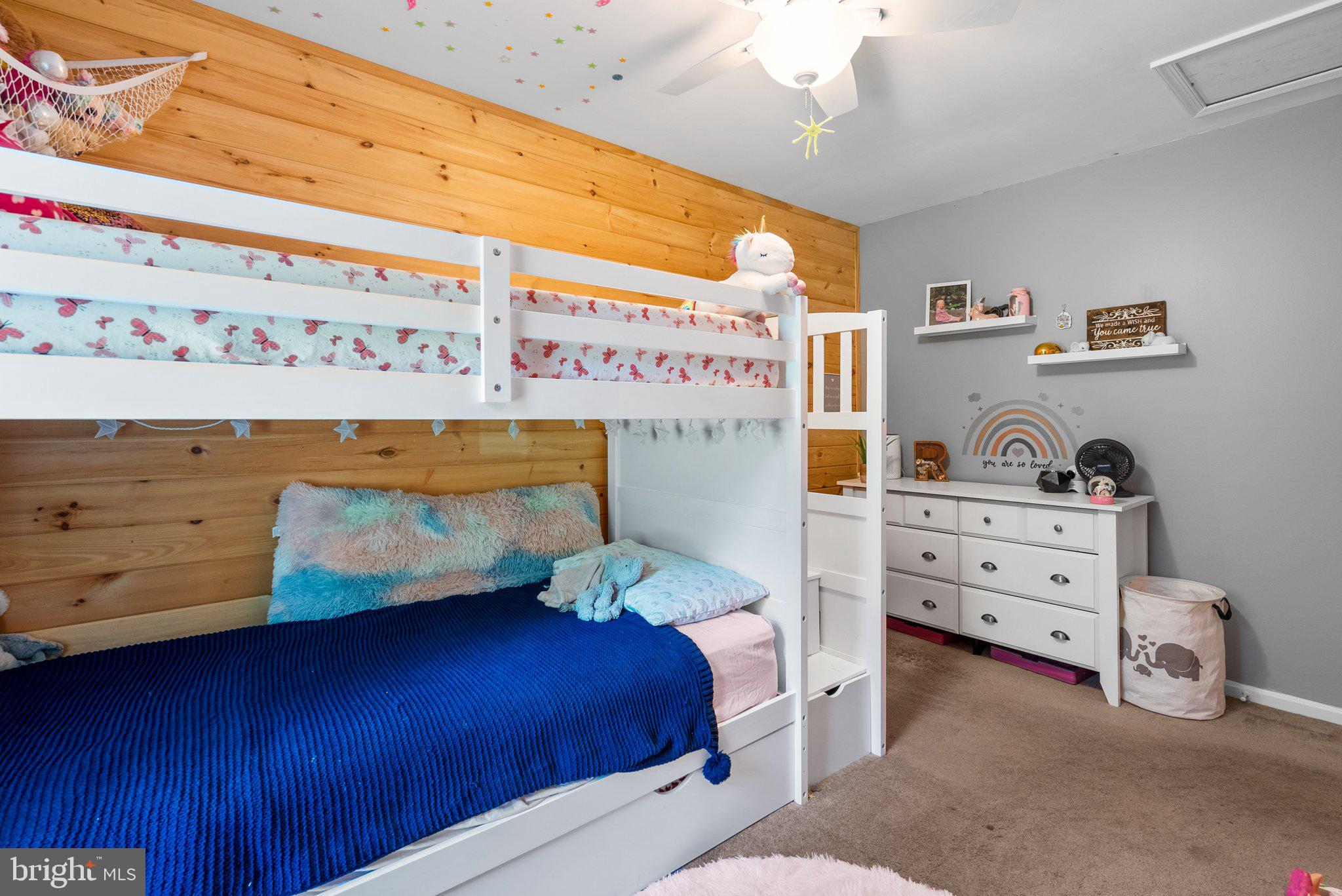 ENGLANDTOWNE - Residential