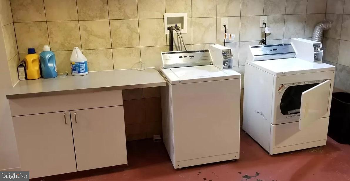 NEWBOLD - Residential Lease