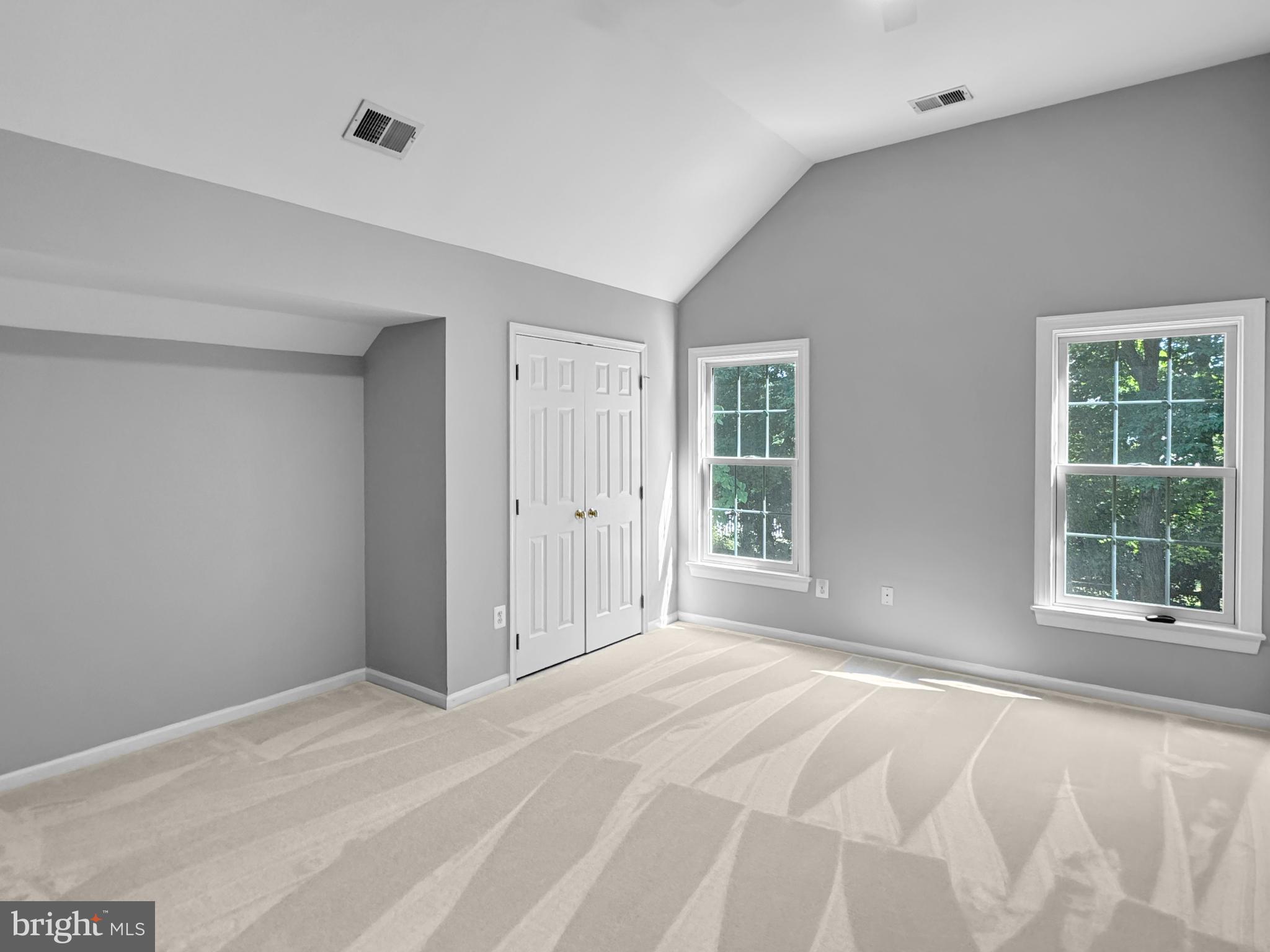 GRAND HAMPTONS - Residential