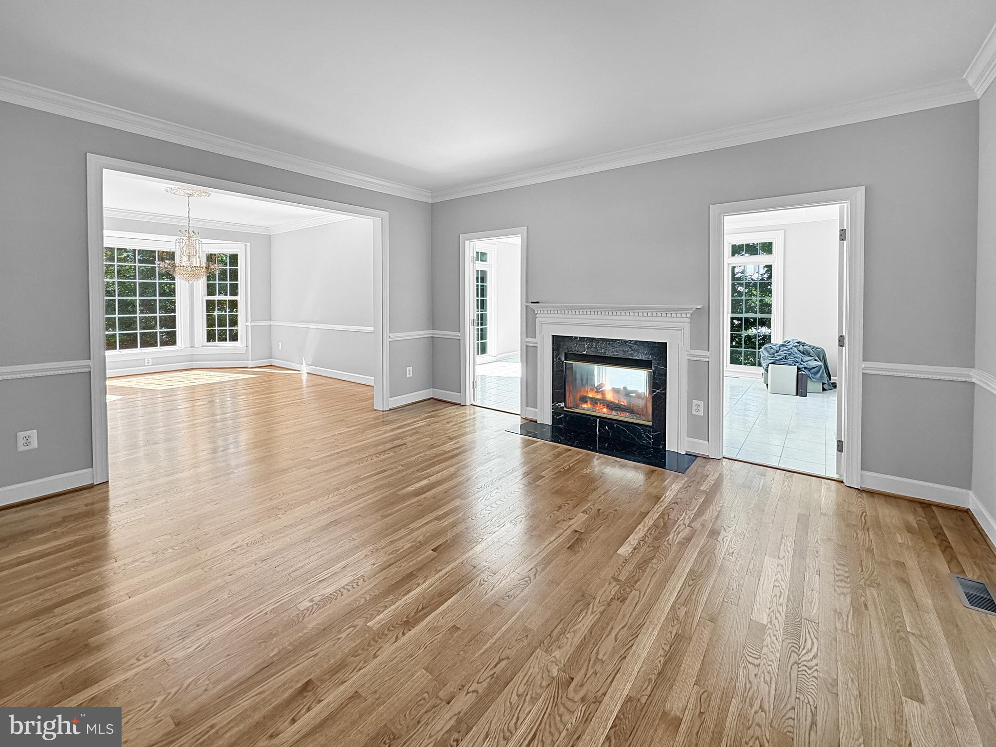 GRAND HAMPTONS - Residential