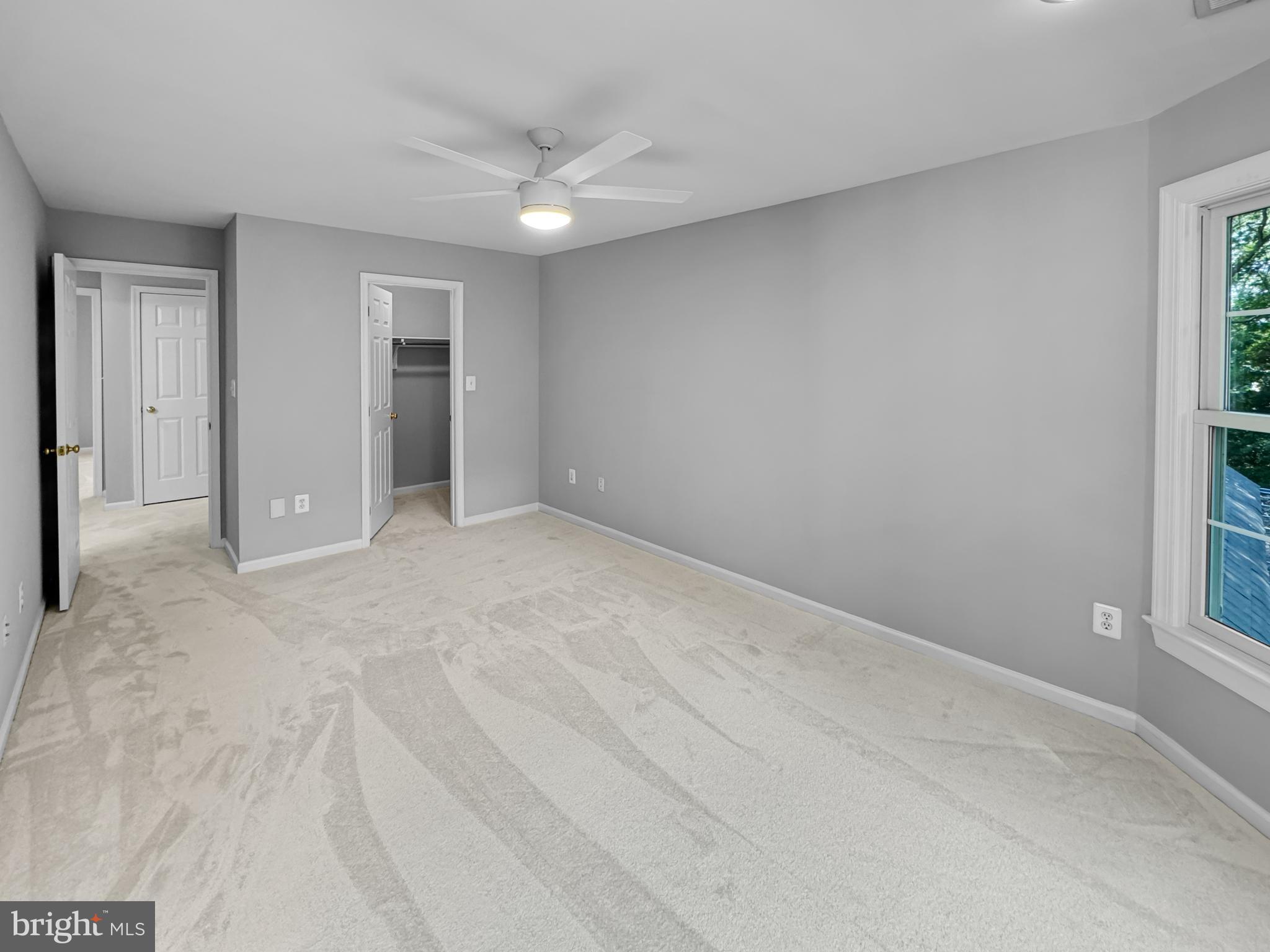 GRAND HAMPTONS - Residential