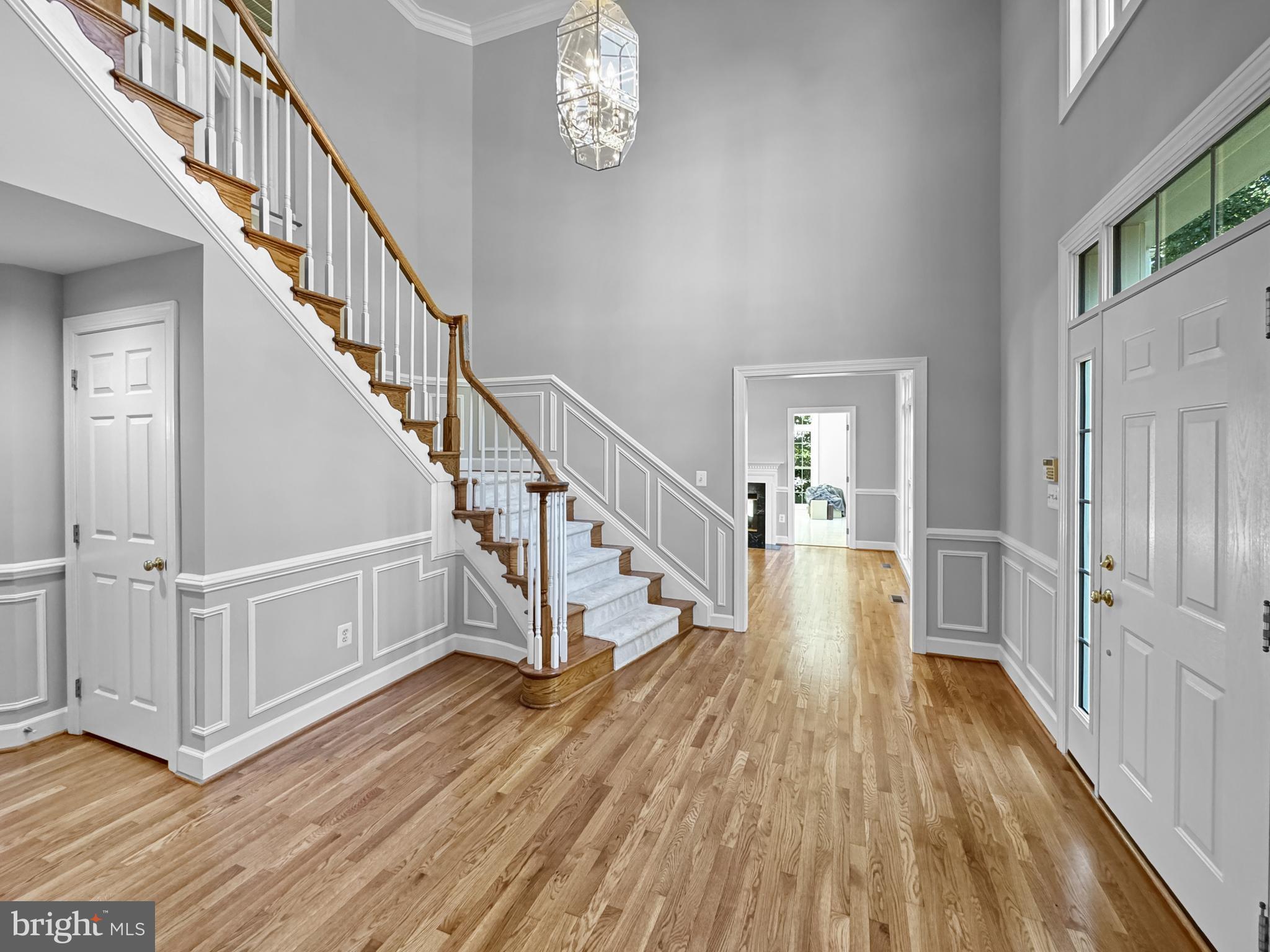 GRAND HAMPTONS - Residential