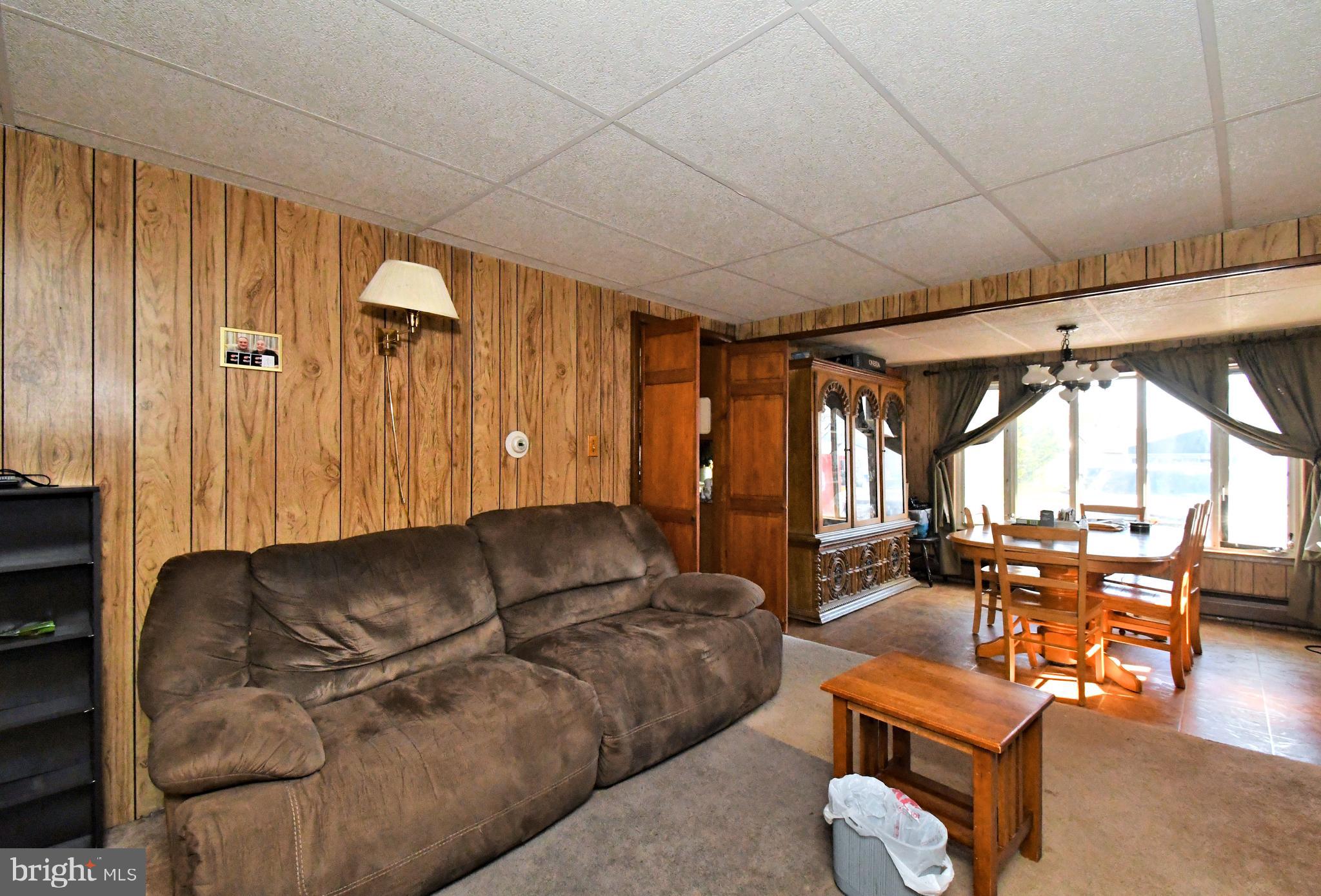 RED CEDAR HILL - Residential