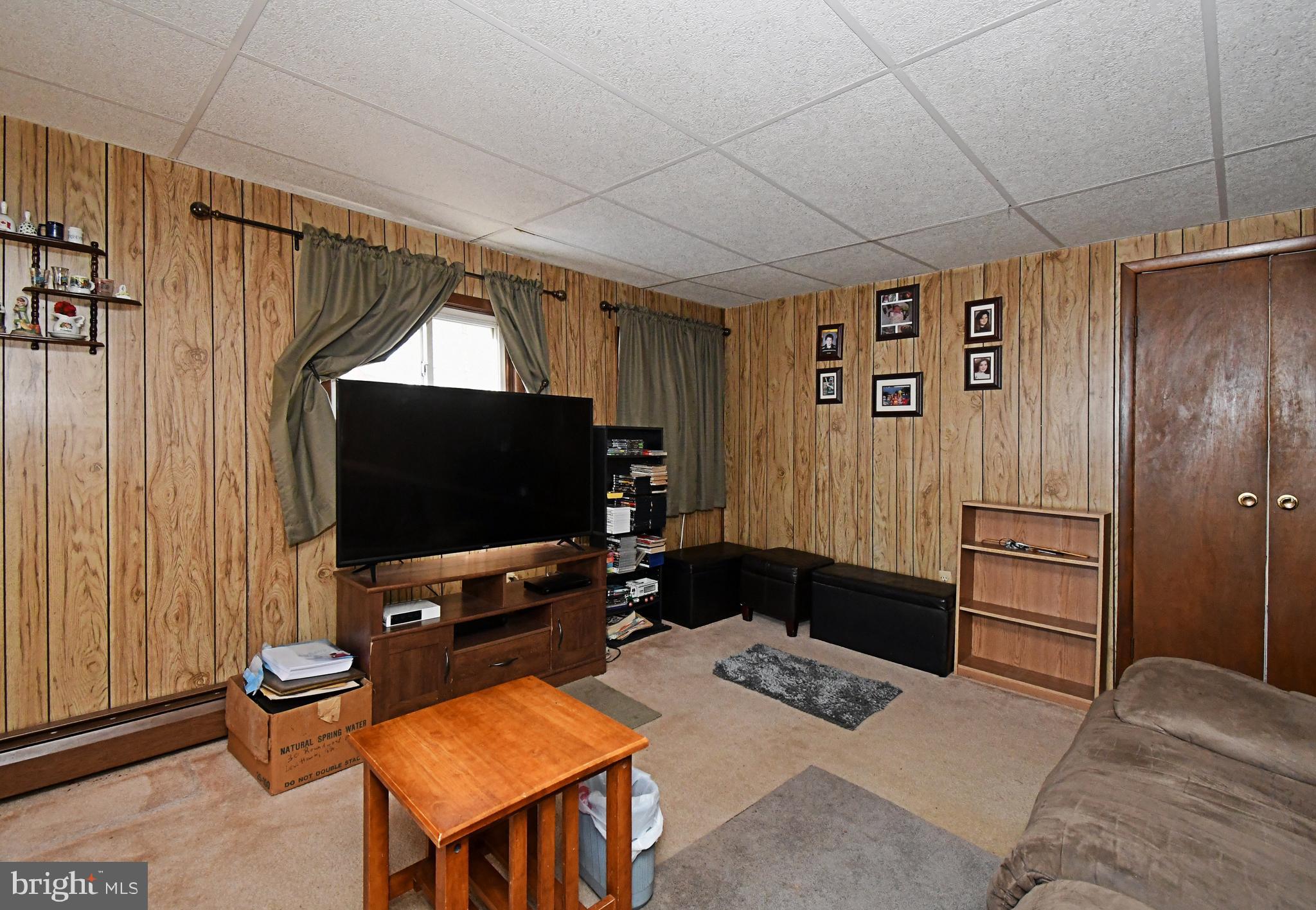 RED CEDAR HILL - Residential