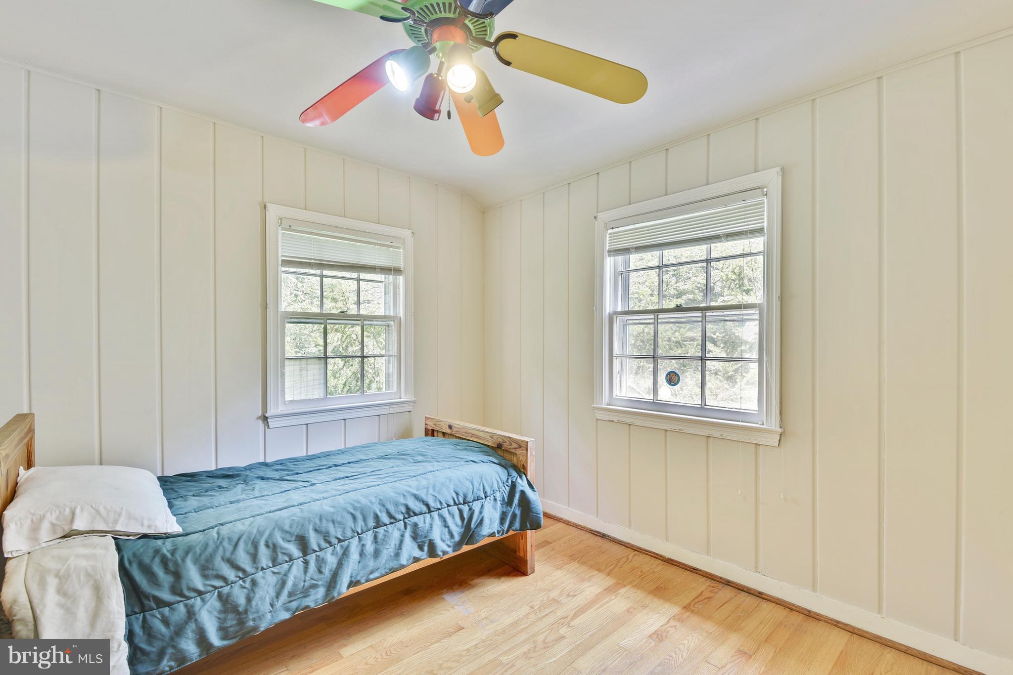 SEVEN OAKS - Residential