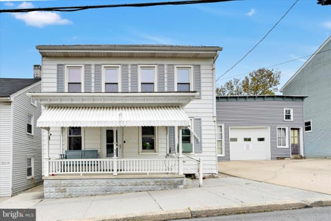 Homes For Sale - 32 N Lancaster Street<br/> Lebanon County, JONESTOWN, PA 17038
