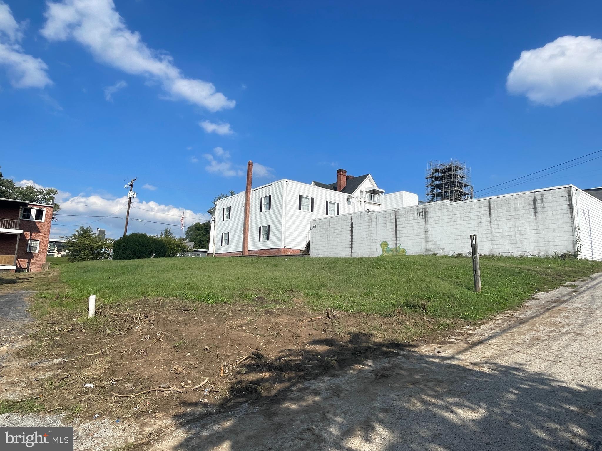 Lot 10, 11 PATAPSCO AVENUE E