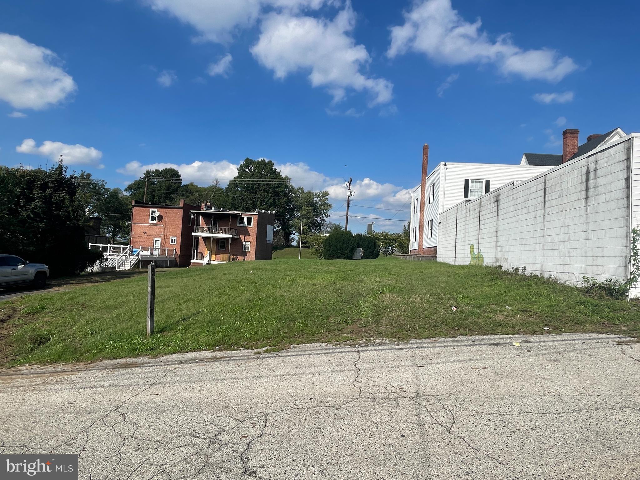 Lot 10, 11 PATAPSCO AVENUE E