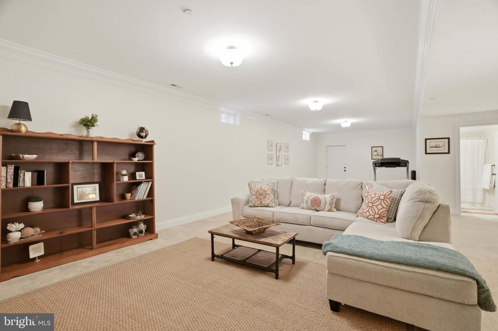 PONY CLUB ESTATES - Residential