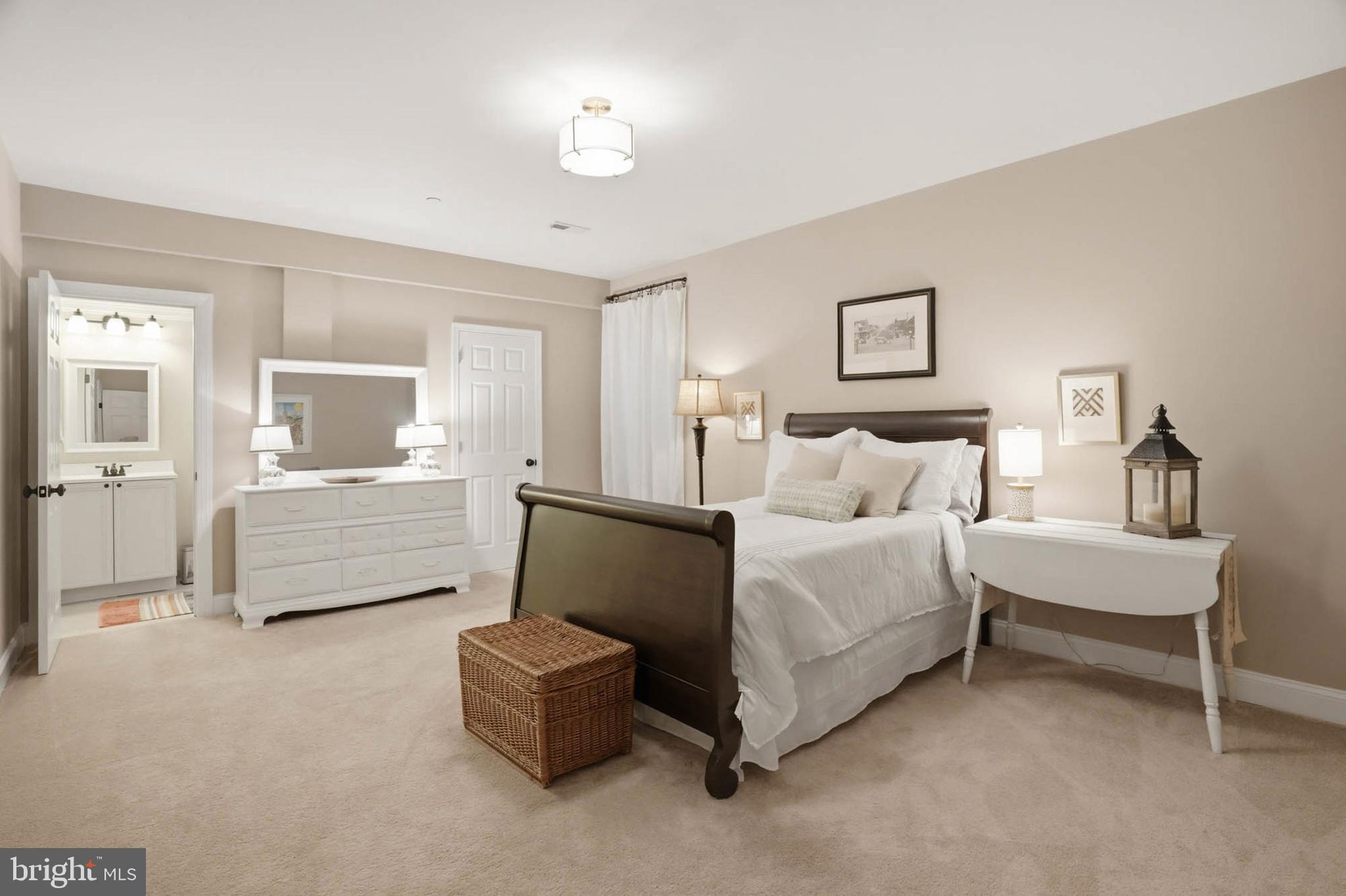 PONY CLUB ESTATES - Residential