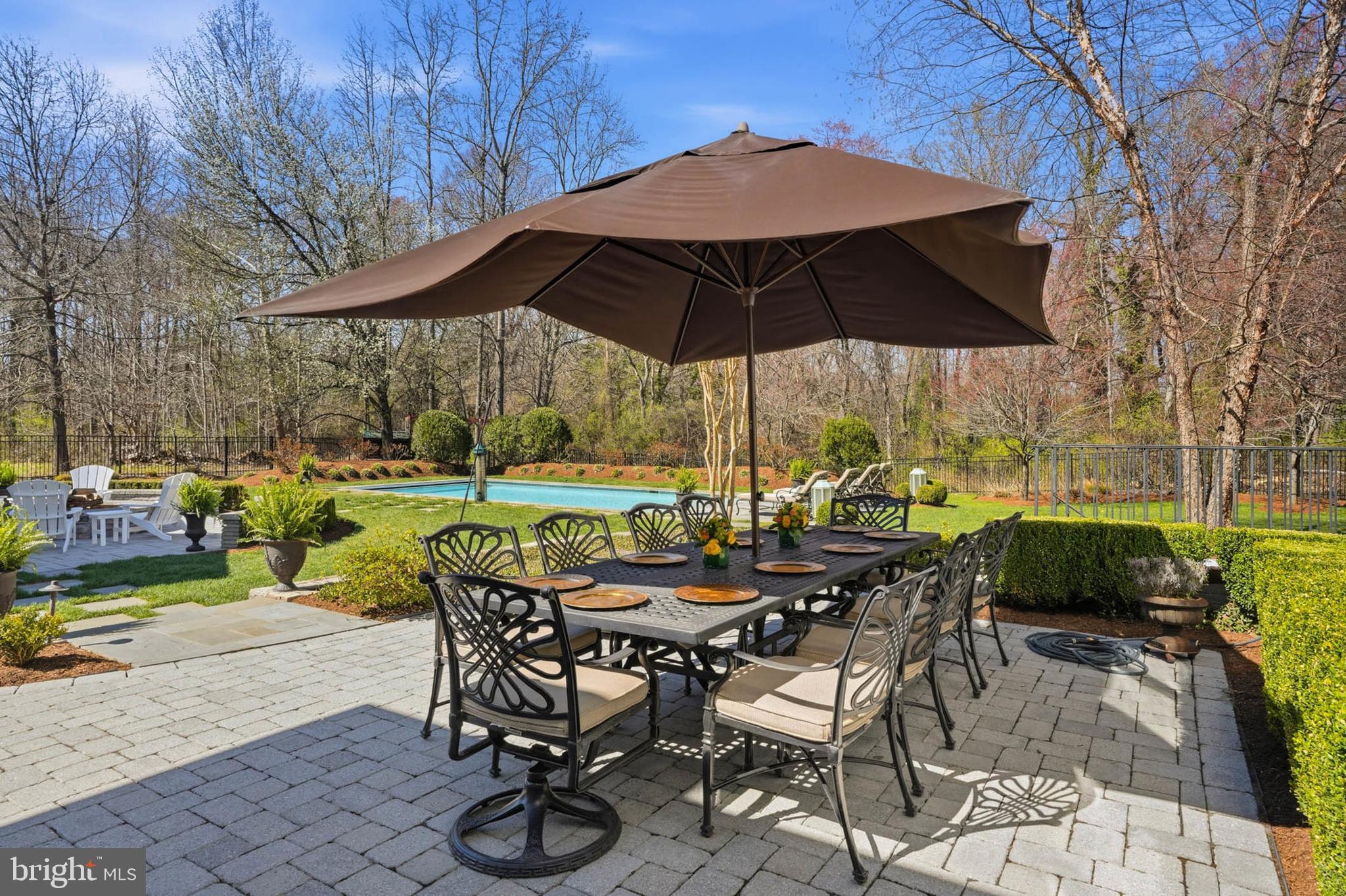 PONY CLUB ESTATES - Residential