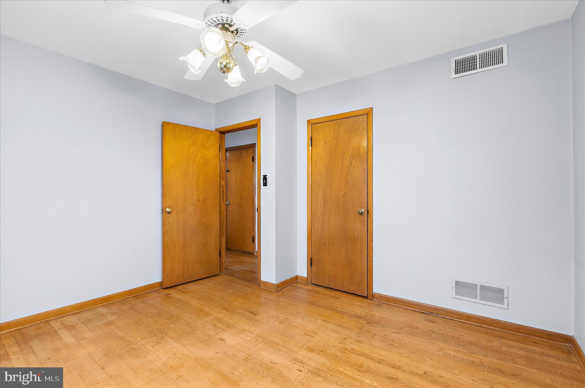 ARUNDEL GARDENS - Residential