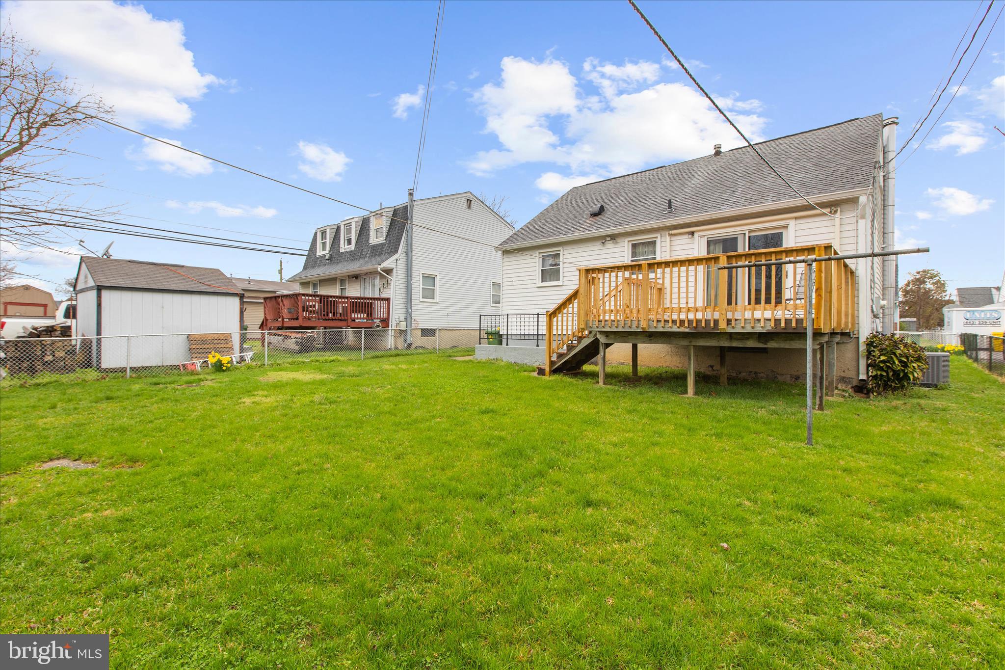 ARUNDEL GARDENS - Residential